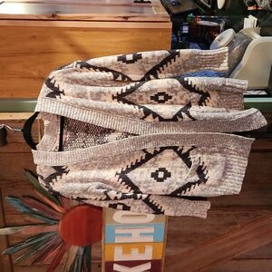 Women's Aztec cardigan Mossimo size large